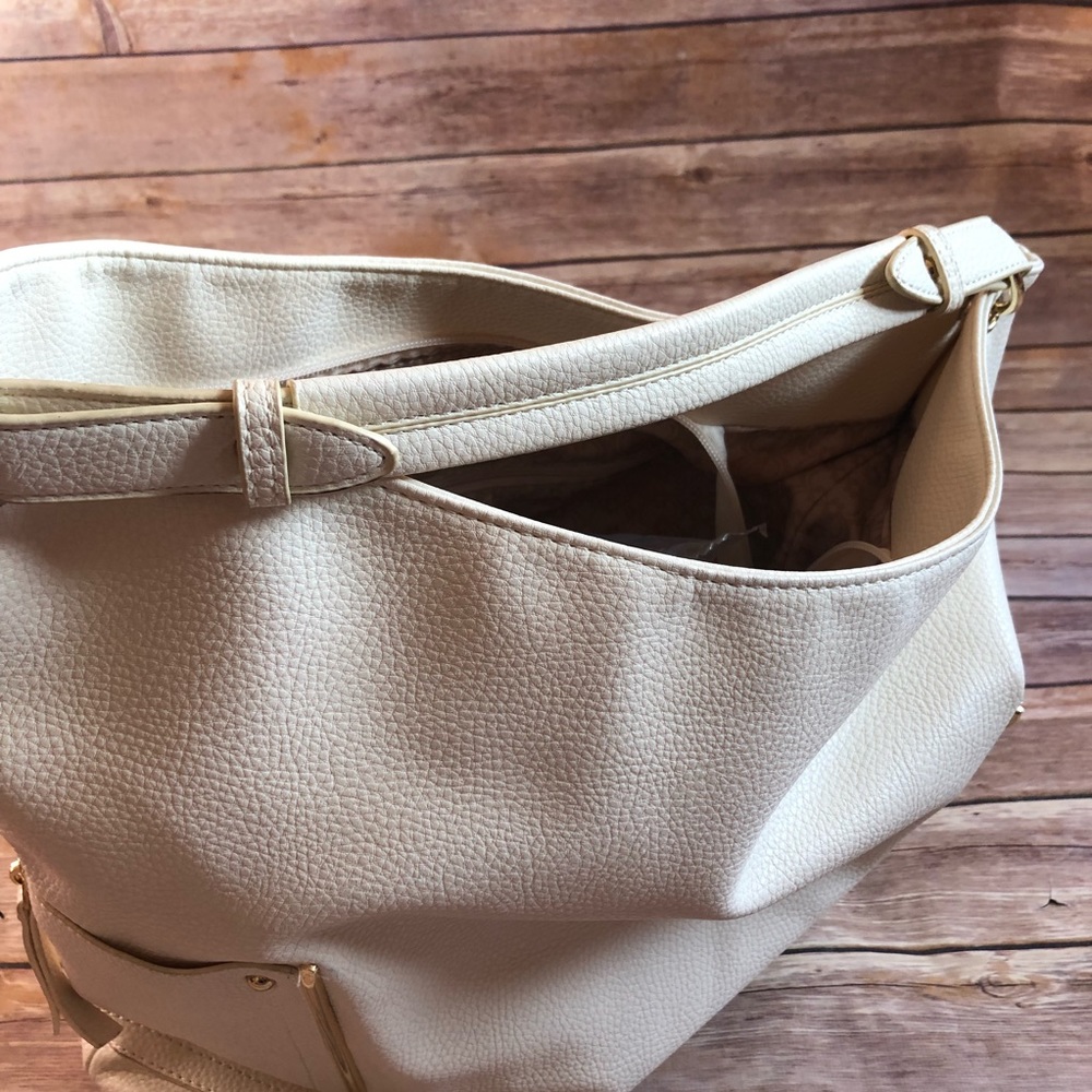 Charming Charlie Purse - Picture 3 of 6
